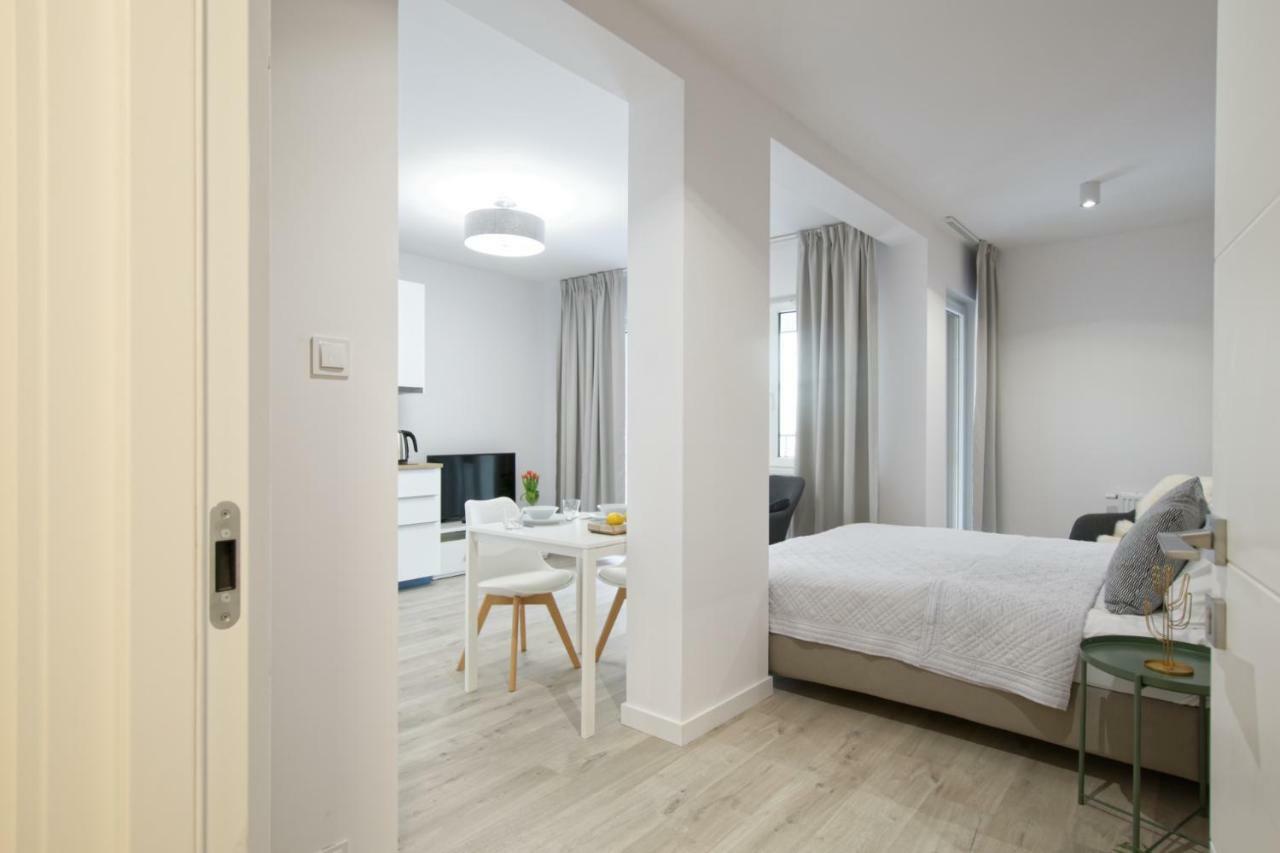 פוזנן Apple Green Apartments מראה חיצוני תמונה