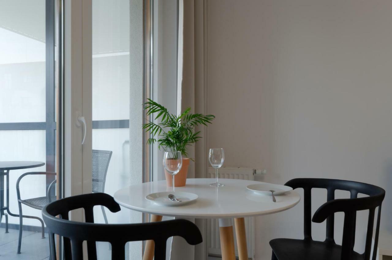 פוזנן Apple Green Apartments מראה חיצוני תמונה